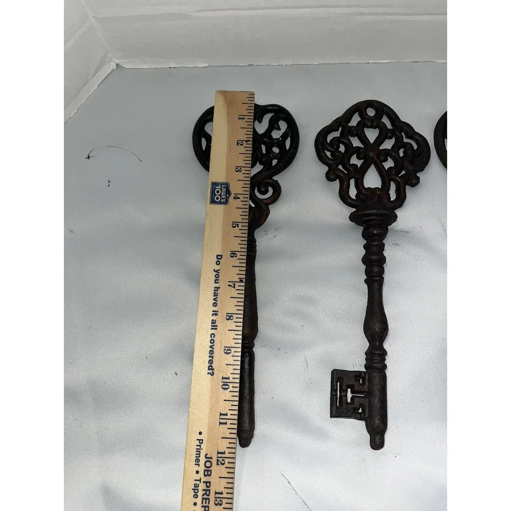 Heavy Cast  Iron Skeleton Key Wall Décor 12 